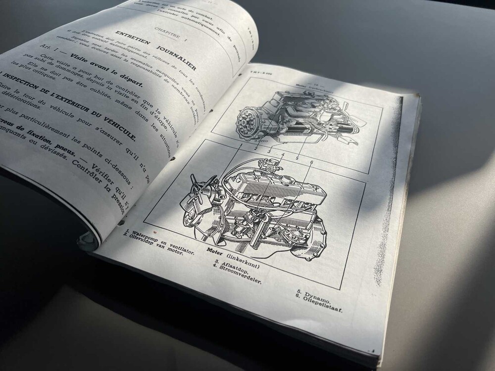 Renault Goélette 1.400kg FOODTRUCK Oldtimer MILITARY MEDIC TRUCK L4-engine 1954