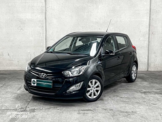 Hyundai i20 1.2i i-Deal 86pk 2014 (Origineel-NL), 6-SBV-67