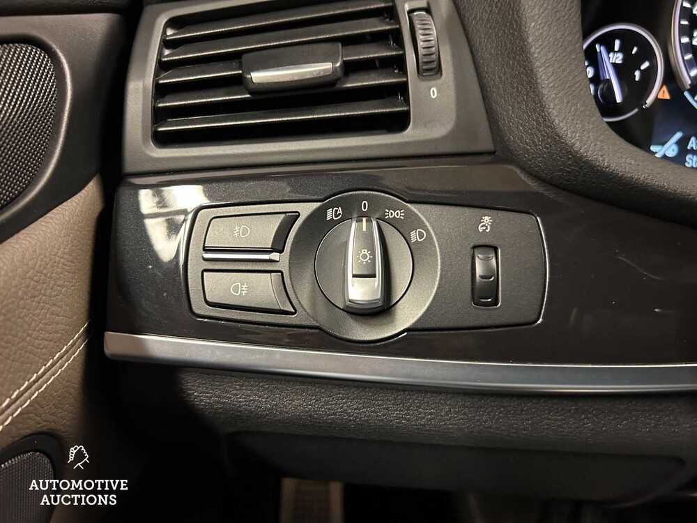 BMW X3 xDrive28i High Executive M-Sport 245pk 2014 (ORIGINEEL-NL), 3-TKL-82