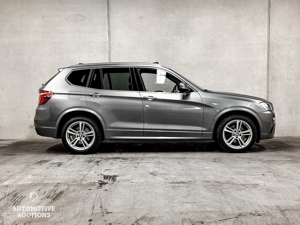 BMW X3 xDrive28i High Executive M-Sport 245pk 2014 (ORIGINEEL-NL), 3-TKL-82
