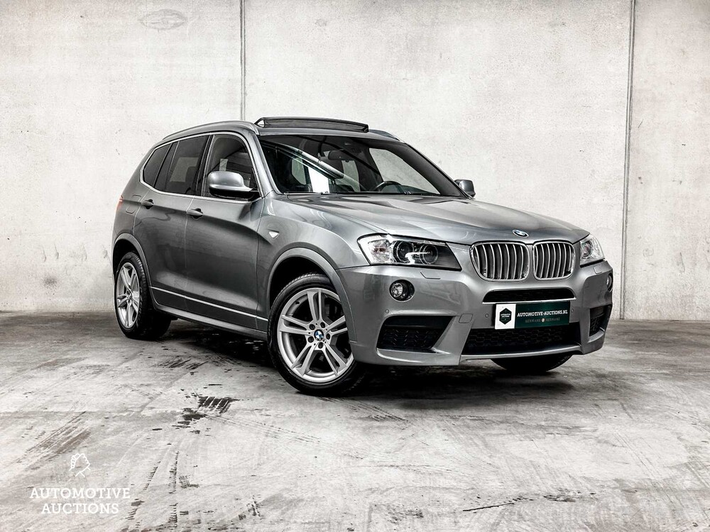 BMW X3 xDrive28i High Executive M-Sport 245pk 2014 (ORIGINEEL-NL), 3-TKL-82