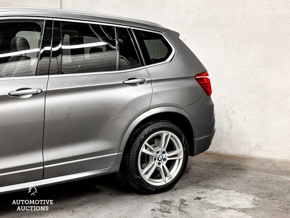 BMW X3 xDrive28i High Executive M-Sport 245pk 2014 (ORIGINEEL-NL), 3-TKL-82
