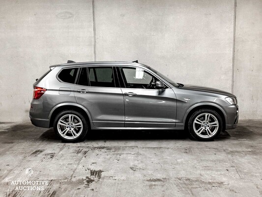 BMW X3 xDrive28i High Executive M-Sport 245hp 2014 (ORIGINAL-GB), 3-TKL-82