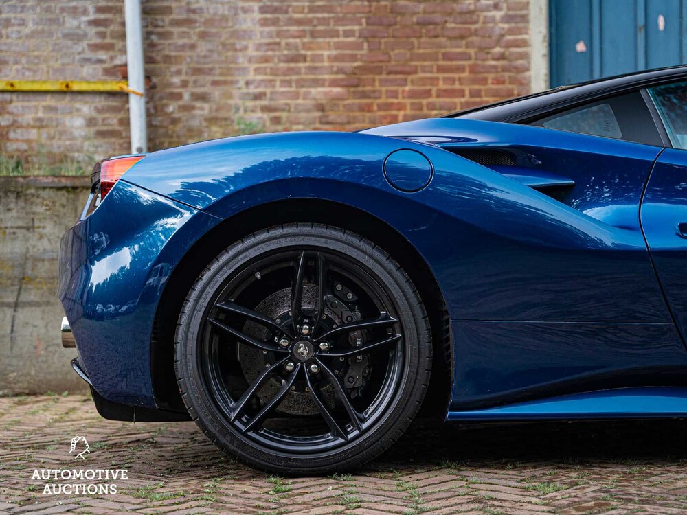 Ferrari 488 3.9 V8 GTB HELE 668PS 2016