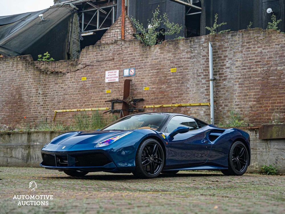 Ferrari 488 3.9 V8 GTB HELE 668PS 2016