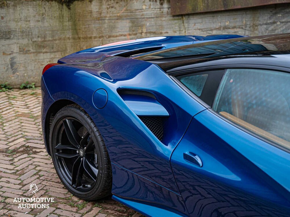 Ferrari 488 3.9 V8 GTB HELE 668PS 2016