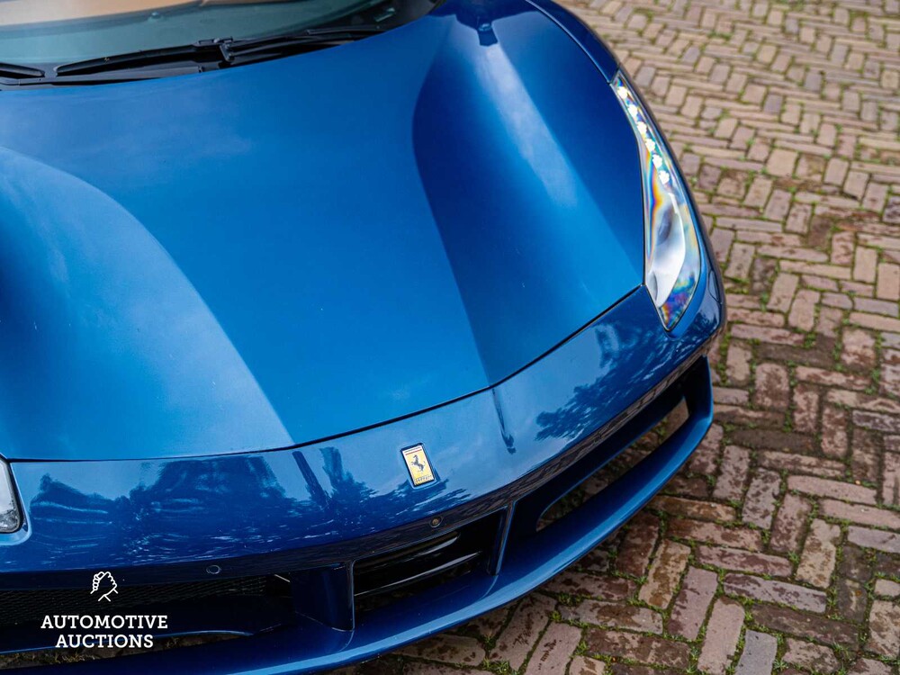 Ferrari 488 3.9 V8 GTB HELE 668PS 2016