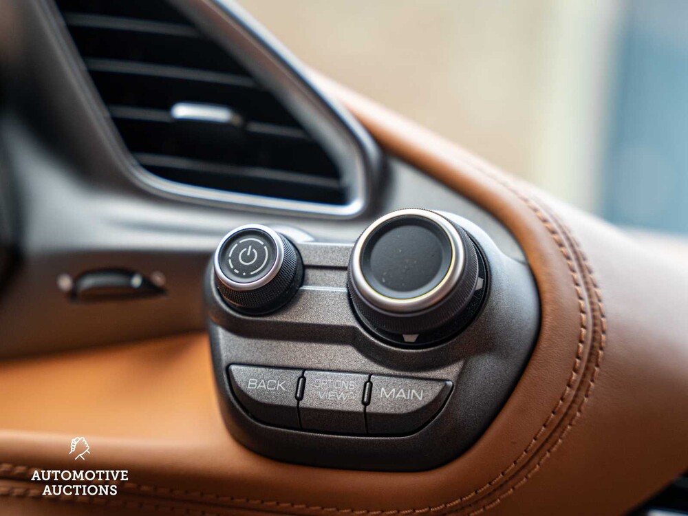 Ferrari 488 3.9 V8 GTB HELE 668PS 2016