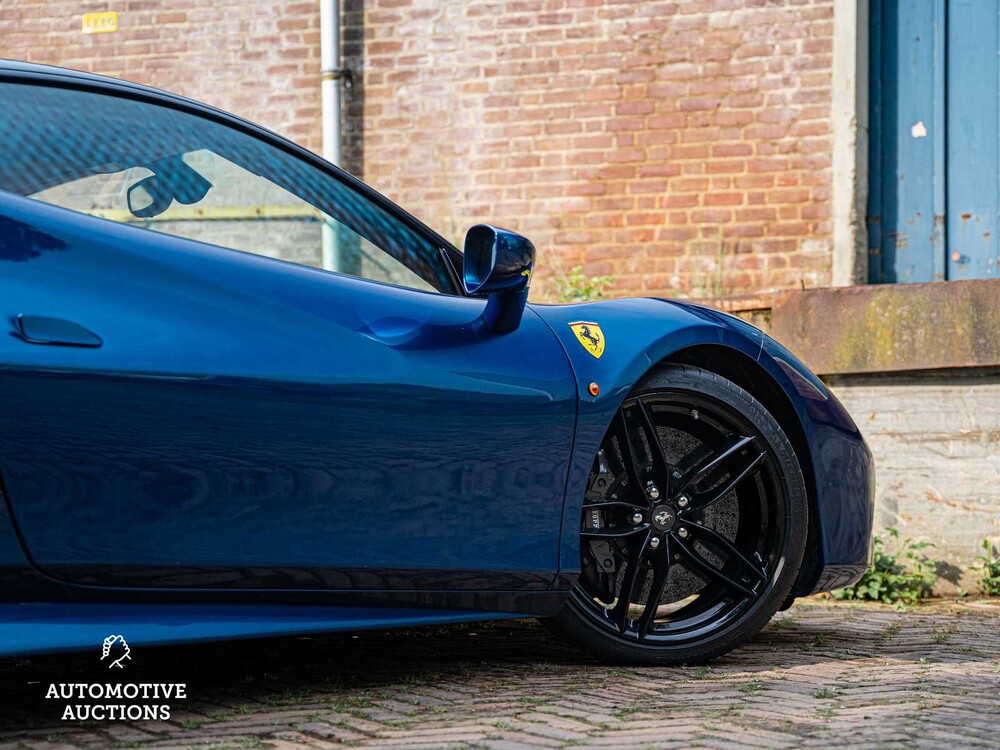 Ferrari 488 3.9 V8 GTB HELE 668PS 2016