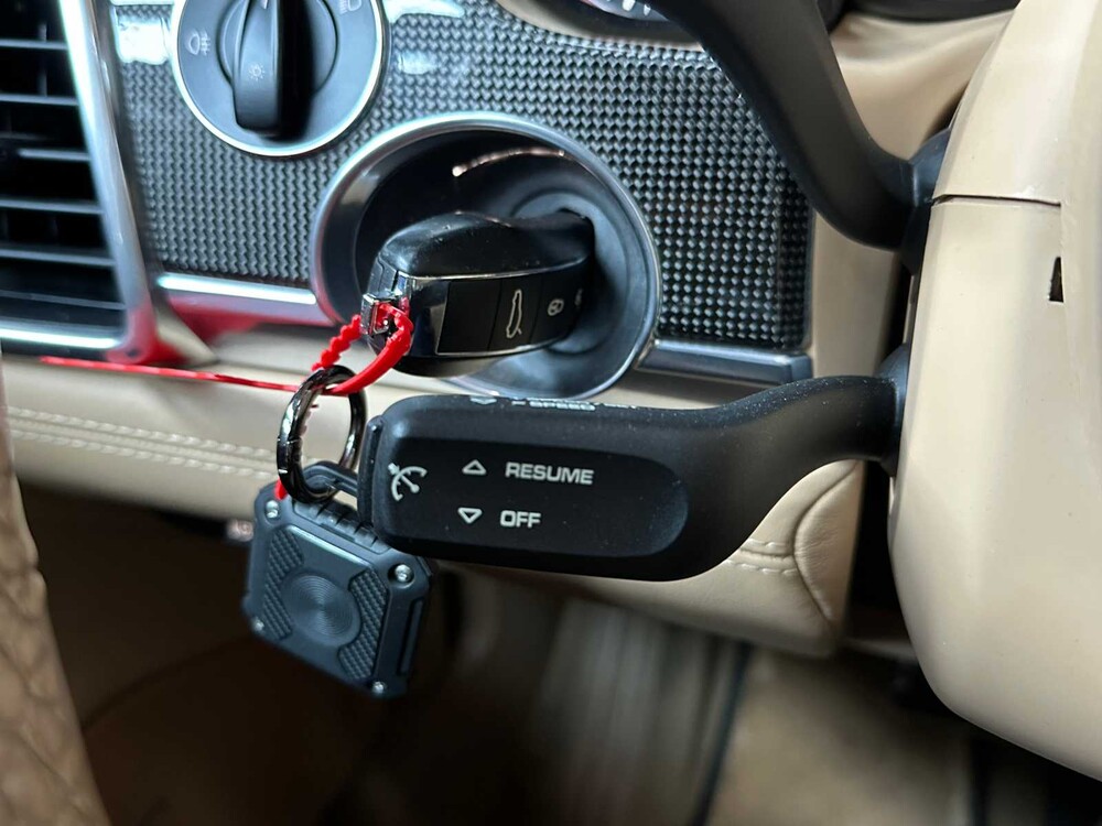 Porsche Panamera Hybrid 3.0 V6 380pk 2011 8-speed