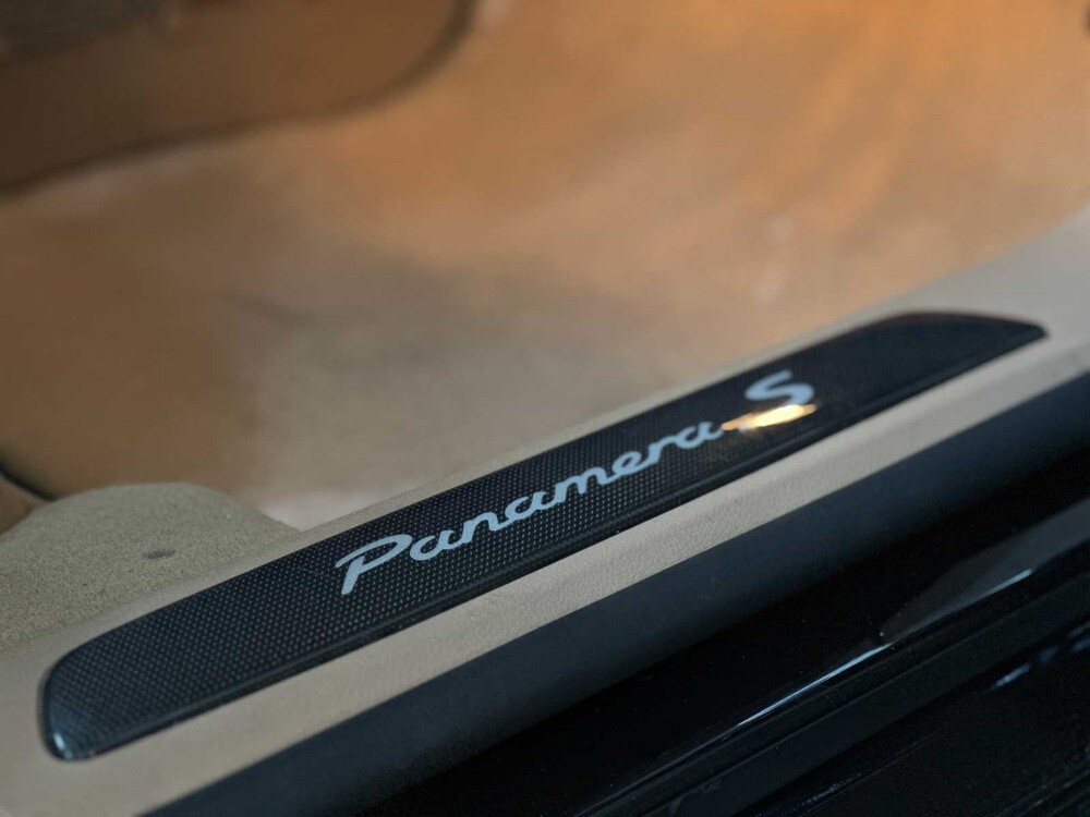 Porsche Panamera Hybrid 3.0 V6 380pk 2011 8-speed