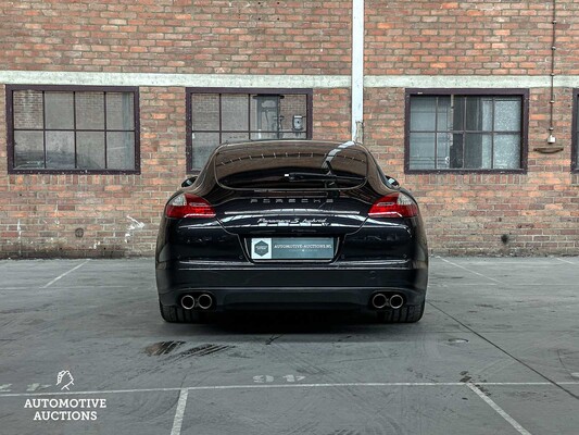 Porsche Panamera Hybrid 3.0 V6 380hp 2011 8-speed