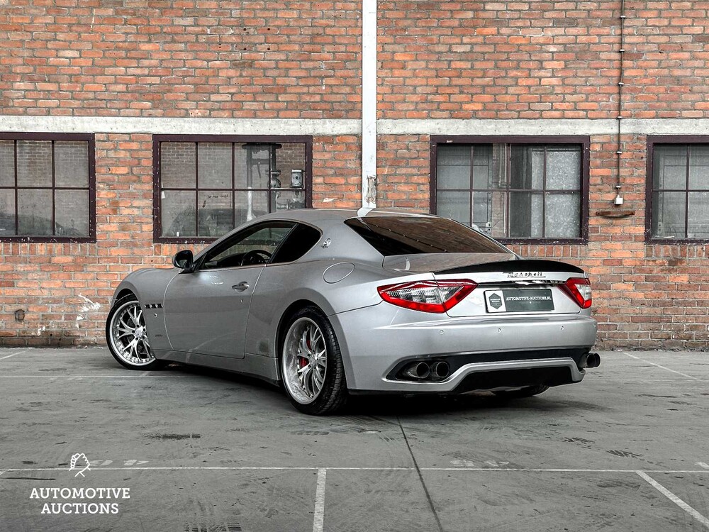 Maserati GranTurismo 4.2 V8 405hp 2008 youngtimer