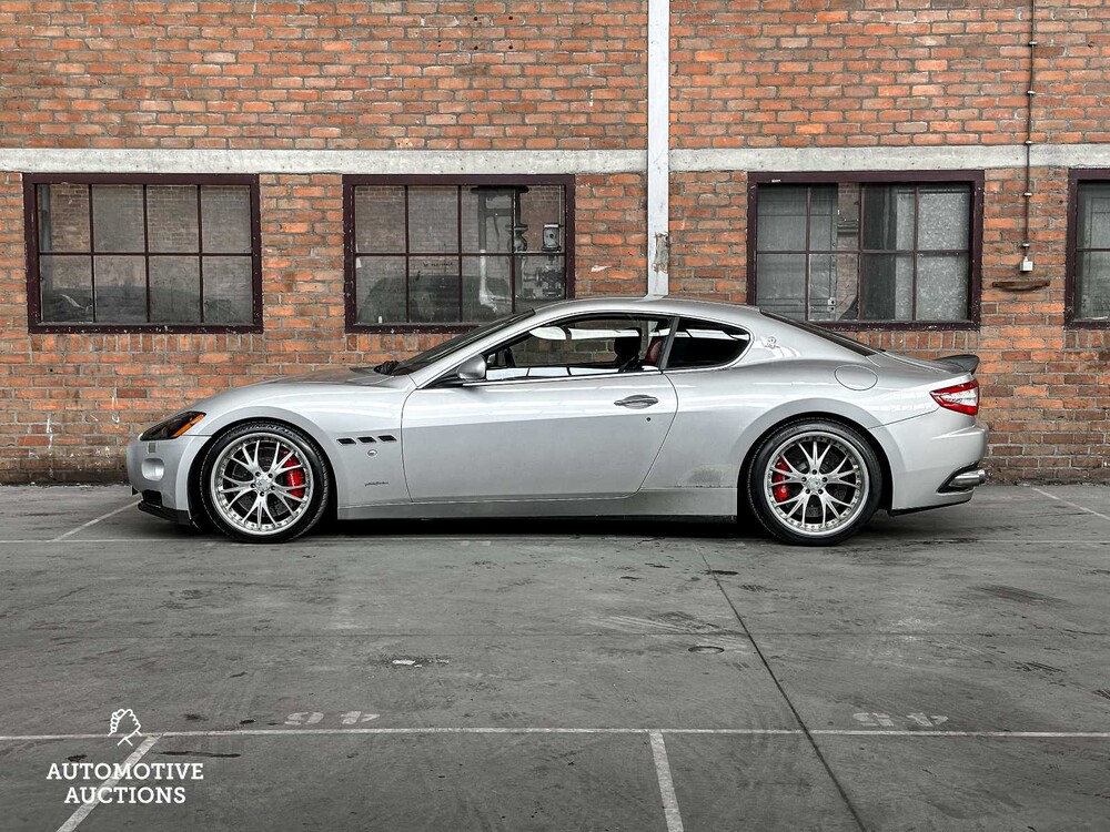 Maserati GranTurismo 4.2 V8 405hp 2008 youngtimer