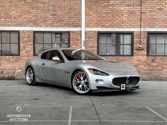 Maserati GranTurismo 4.2 V8 405hp 2008 youngtimer