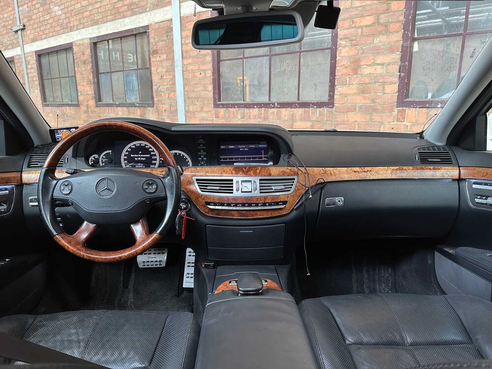 Mercedes-Benz S500 Lang 5.5 V8 388pk 2005 Youngtimer S-Klasse