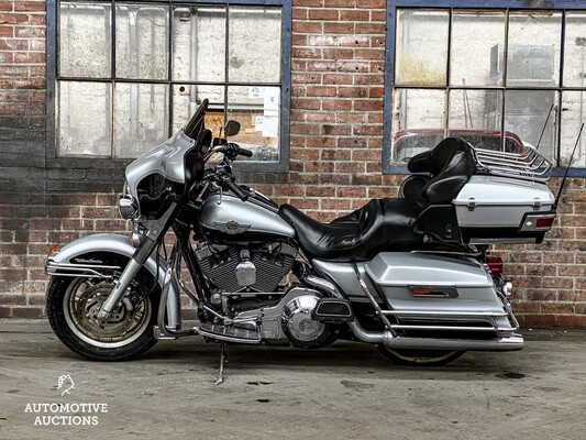 Harley Davidson FLHTCUI Electra Glide Ultra Classic Anniversary Motor Cruiser