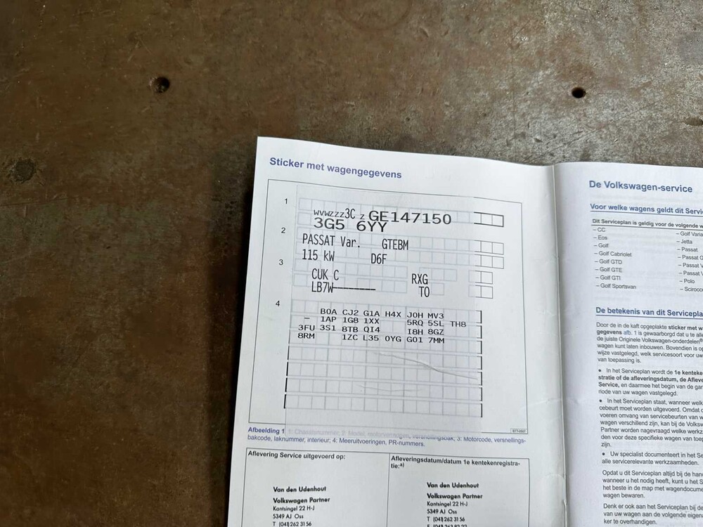 Volkswagen Passat Variant 1.4 TSI GTE Highline 156pk 2016 (Origineel-NL), KL-121-H