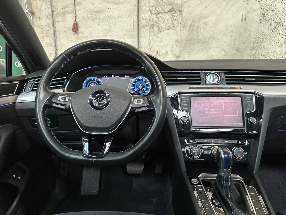 Volkswagen Passat Variant 1.4 TSI GTE Highline 156pk 2016 (Origineel-NL), KL-121-H