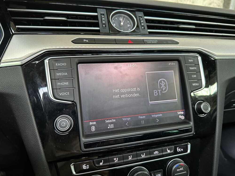 Volkswagen Passat Variant 1.4 TSI GTE Highline 156pk 2016 (Origineel-NL), KL-121-H