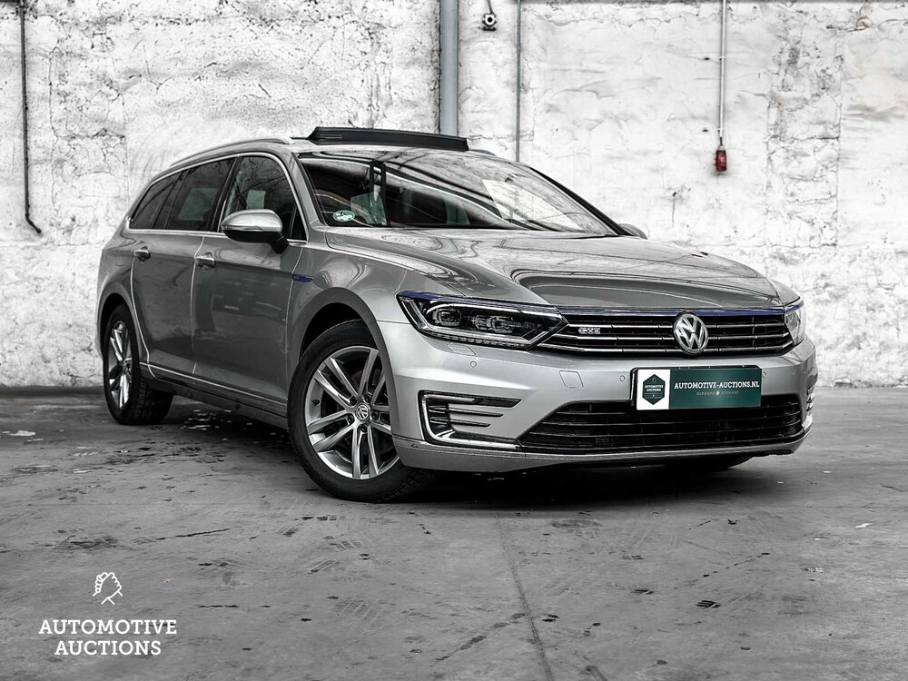 Volkswagen Passat Variant 1.4 TSI GTE Highline 156pk 2016 (Origineel-NL), KL-121-H