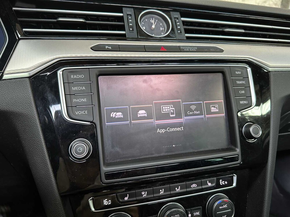 Volkswagen Passat Variant 1.4 TSI GTE Highline 156pk 2016 (Origineel-NL), KL-121-H