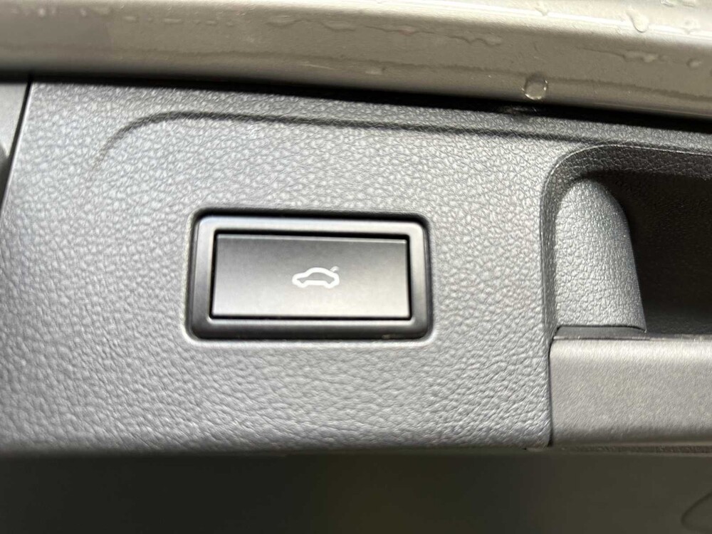 Volkswagen Passat Variant 1.4 TSI GTE Highline 156pk 2016 (Origineel-NL), KL-121-H