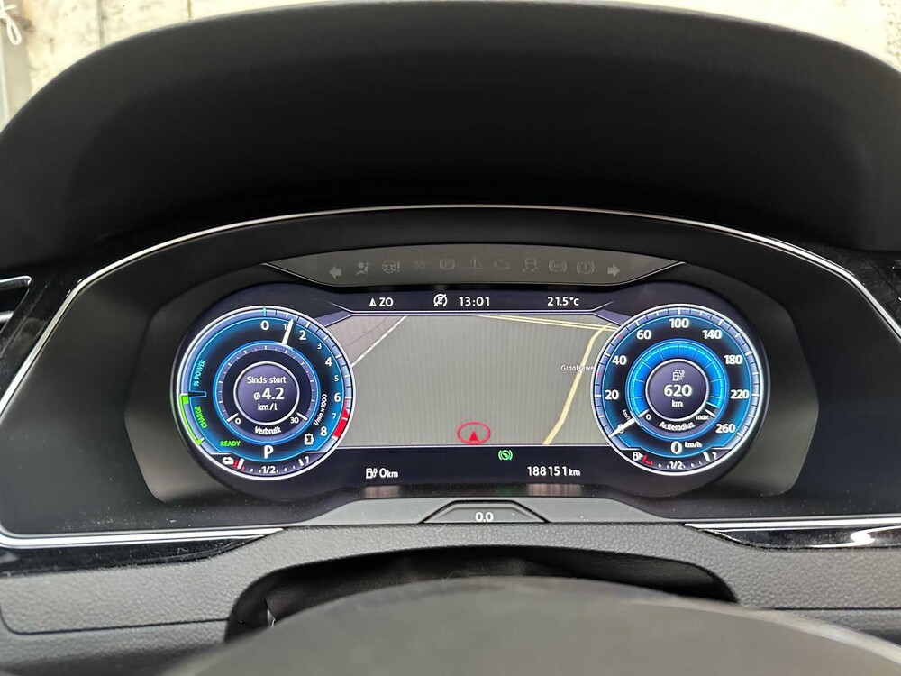 Volkswagen Passat Variant 1.4 TSI GTE Highline 156pk 2016 (Origineel-NL), KL-121-H