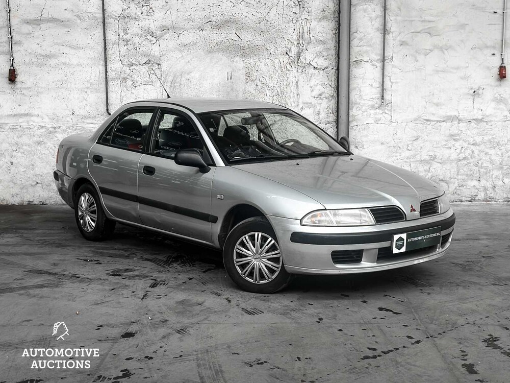 Mitsubishi Carisma 1.6 Comfort 99pk 2000 -Orig. NL-, 16-FD-GN