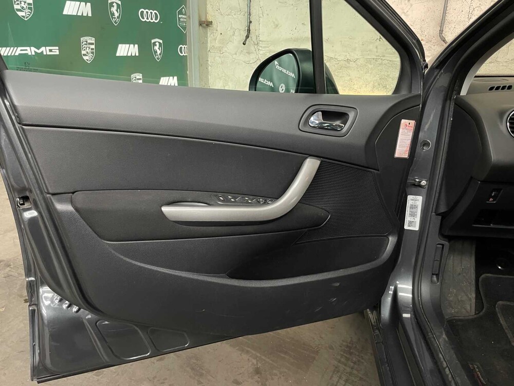 Peugeot 308 SW 2.0 HDiF XT 135hp 2009, 72-LDJ-7