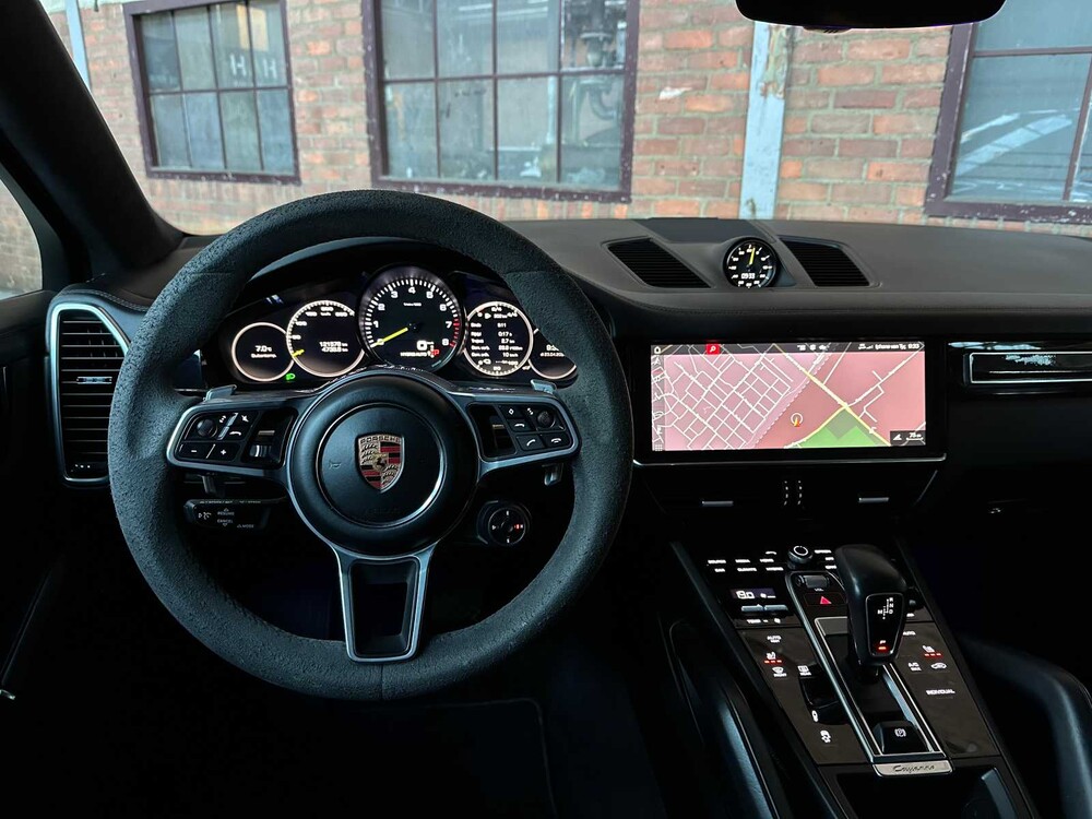 Porsche Cayenne Coupé E-Hybrid 3.0 V6 462pk 2019 Sport-Chrono (Origineel-NL) Plugin-Hybrid, G-926-HR