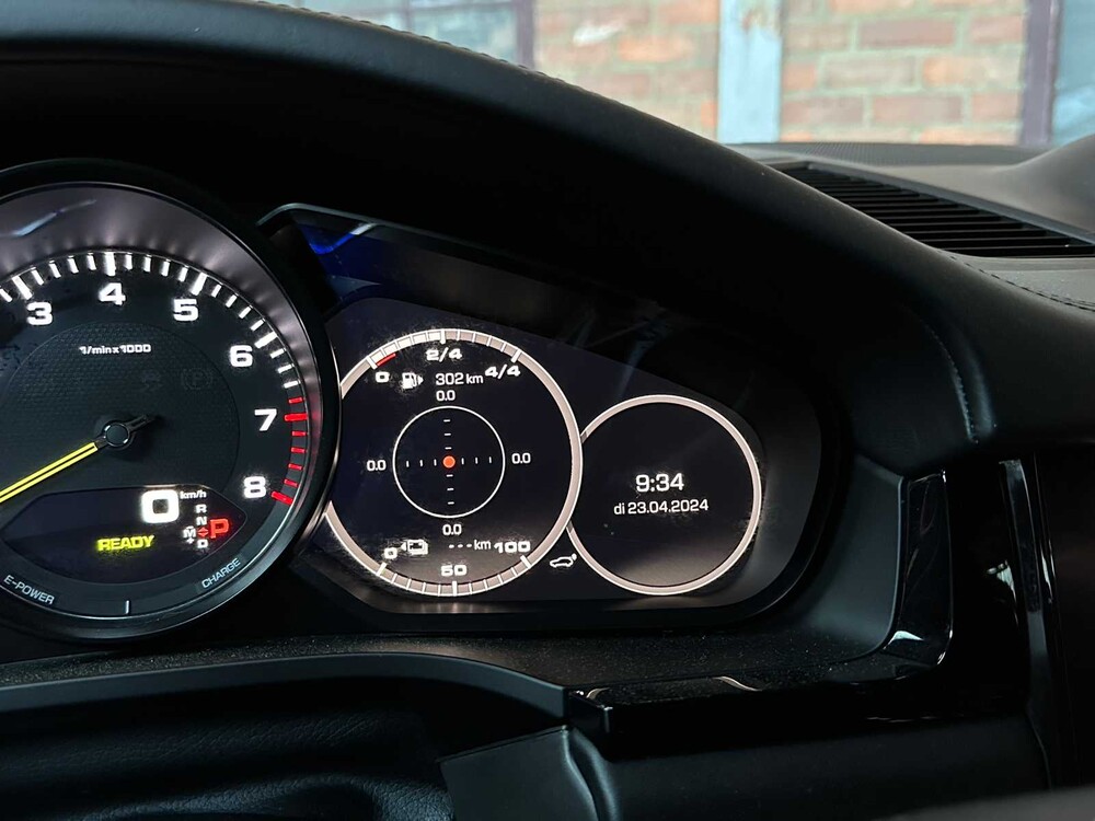 Porsche Cayenne Coupé E-Hybrid 3.0 V6 462pk 2019 Sport-Chrono (Origineel-NL) Plugin-Hybrid, G-926-HR