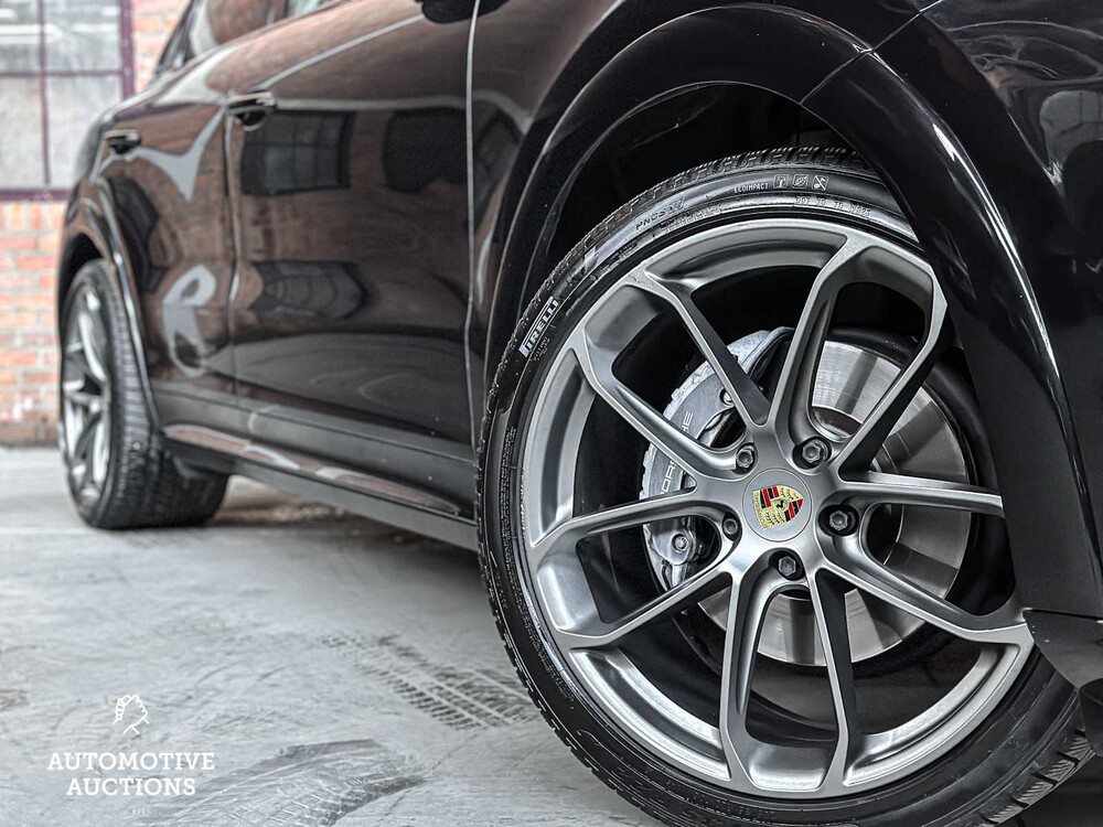 Porsche Cayenne Coupé E-Hybrid 3.0 V6 462pk 2019 Sport-Chrono (Origineel-NL) Plugin-Hybrid, G-926-HR