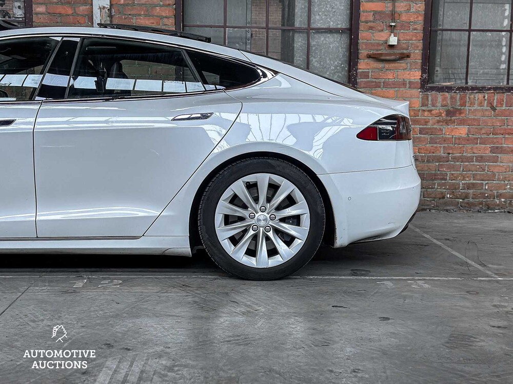 Tesla Model S 75D Base 333pk 2018 (Origineel-NL + 1e eigenaar), SZ-705-Z