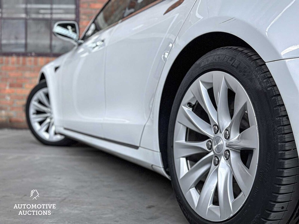 Tesla Model S 75D Base 333pk 2018 (Origineel-NL + 1e eigenaar), SZ-705-Z