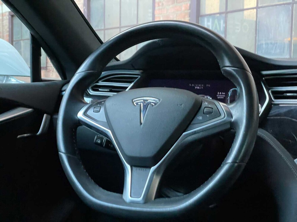 Tesla Model S 75D Base 333pk 2018 (Origineel-NL + 1e eigenaar), SZ-705-Z