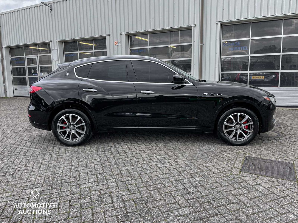 Maserati Levante Luxury 3.0 V6 348pk 2017