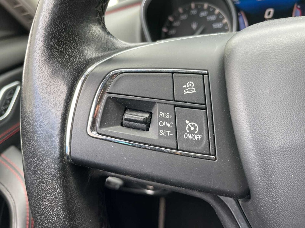 Maserati Levante Luxury 3.0 V6 348pk 2017