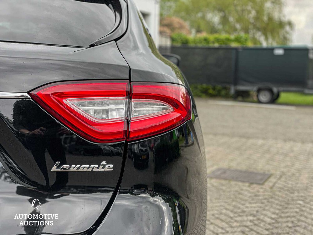 Maserati Levante Luxury 3.0 V6 348pk 2017