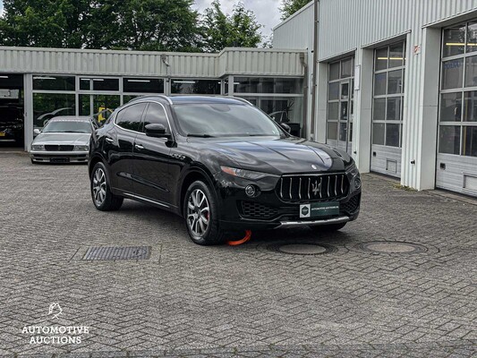 Maserati Levante Luxury 3.0 V6 348hp 2017