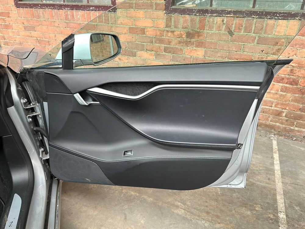 Tesla Model S 75D Base 333pk 2018 (Origineel-NL), TV-030-T