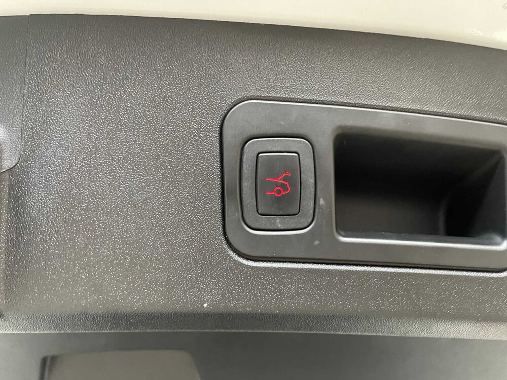 Tesla Model S 85 Performance 421hp 2015 FREE-CHARGING (Original-UK), 4-ZTH-49