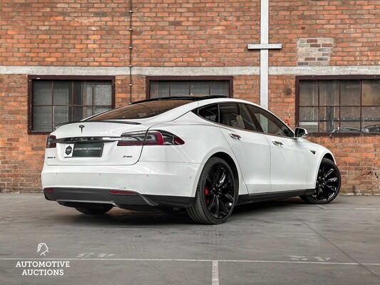 Tesla Model S 85 Performance 421hp 2015 FREE-CHARGING (Original-UK), 4-ZTH-49