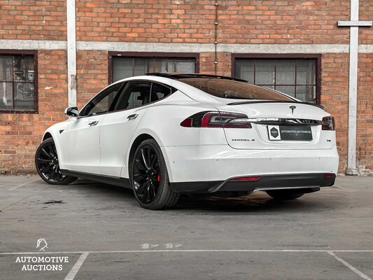 Tesla Model S 85 Performance 421hp 2015 FREE-CHARGING (Original-UK), 4-ZTH-49