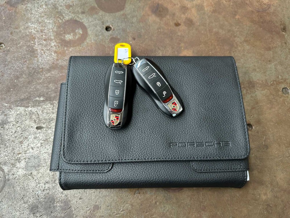 Porsche 911 Turbo 991 Cabriolet 3.8 Facelift 540pk 2017 (Origineel-NL) Sport-Chrono, NL-708-Z