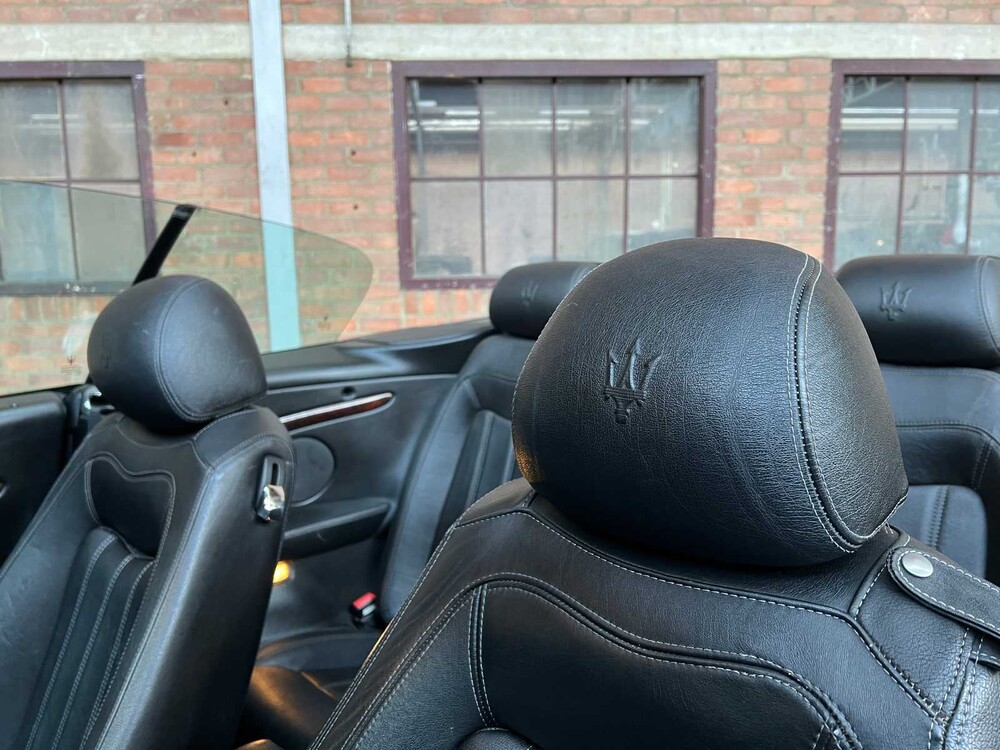 Maserati GranTurismo Spyder 4.2 V8 402pk 2010