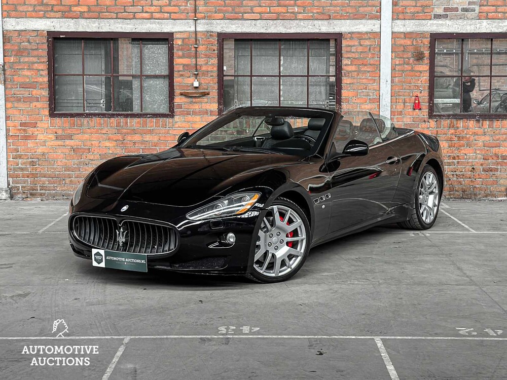 Maserati GranTurismo Spyder 4.2 V8 402pk 2010
