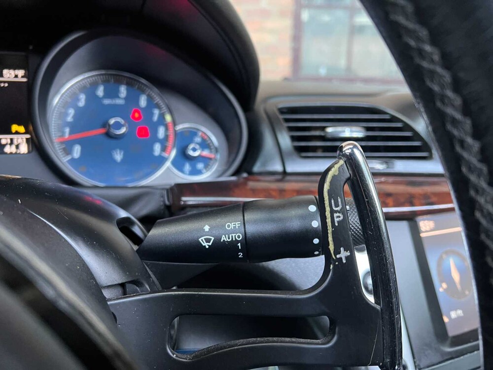 Maserati GranTurismo Spyder 4.2 V8 402pk 2010