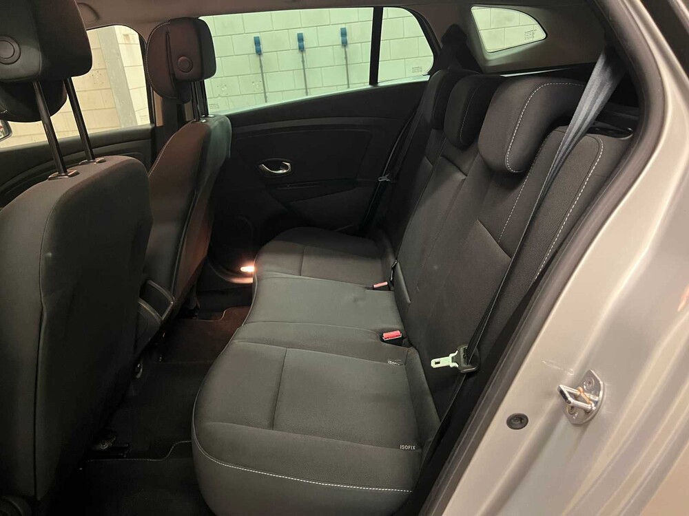 PHOTOS! Renault Mégane Estate 1.6 Parisienne 110hp 2011 (Original-NL), 19-RFF-1