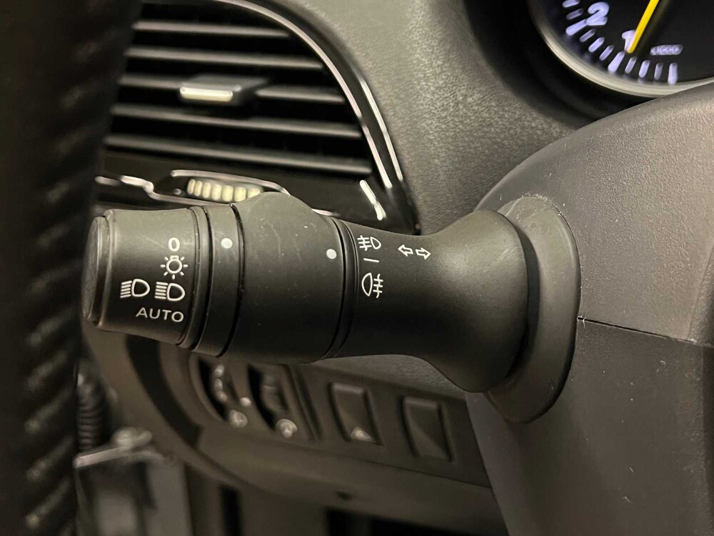 PHOTOS! Renault Mégane Estate 1.6 Parisienne 110hp 2011 (Original-NL), 19-RFF-1